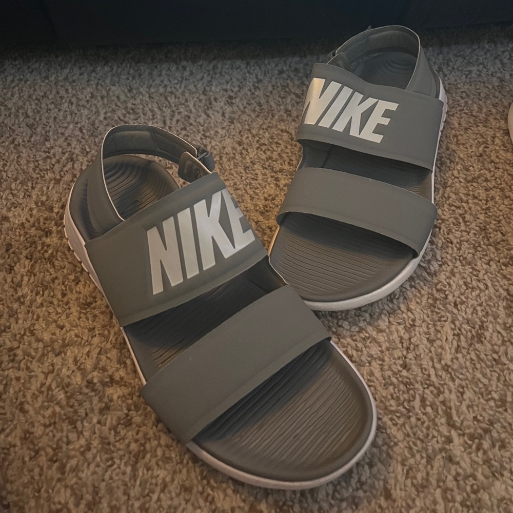 Nike Gray Sport Sandals Two-Strap Design